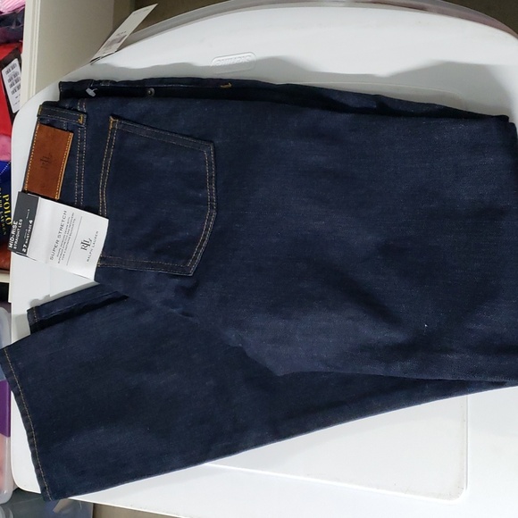 NWT Lauren Ralph Lauren Women' s Mid Rise Straight Jeans Dark Rinse Wash 4 - Picture 5 of 5